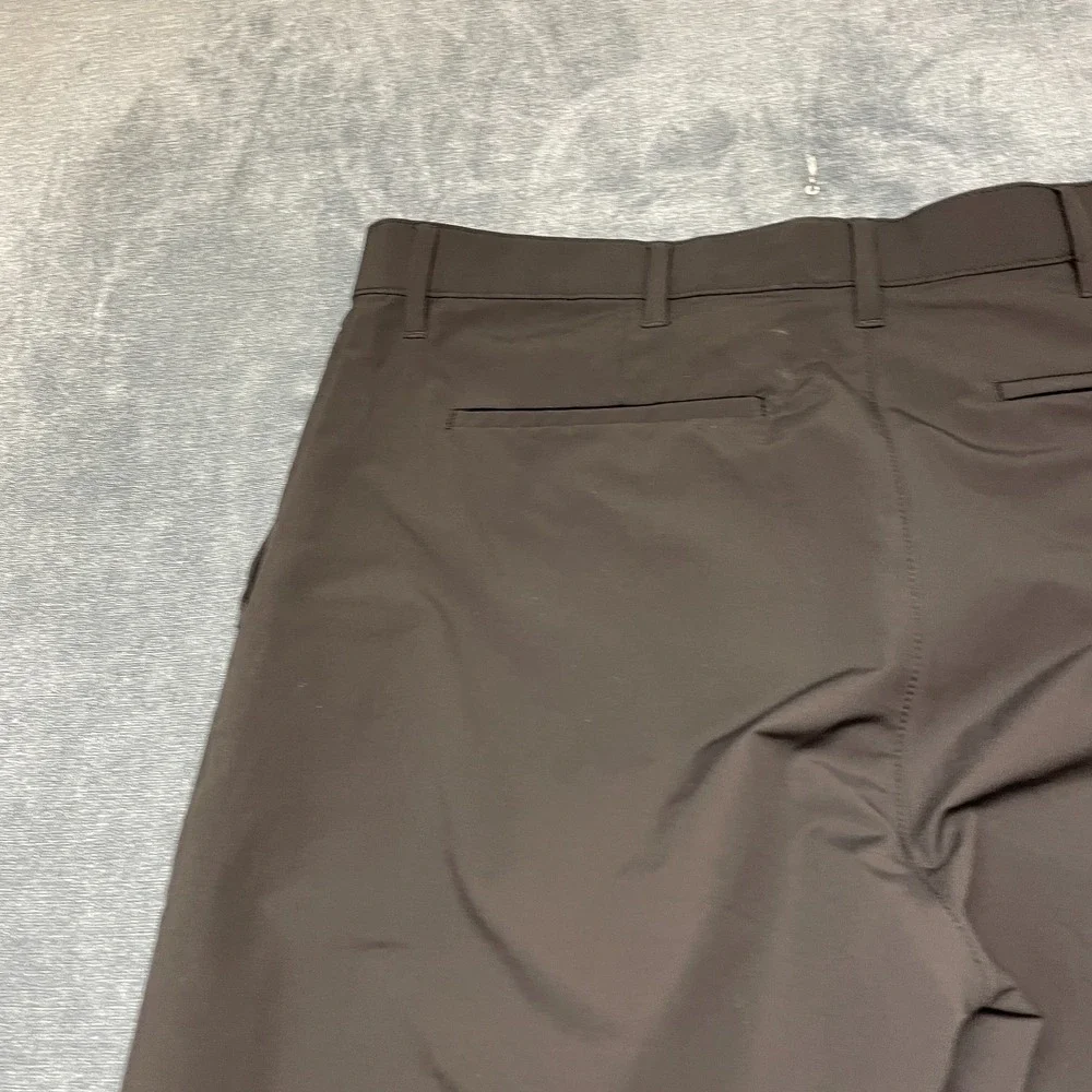 Banana Republic Chino Pants Mens 36x30 Black Pockets Casual Straight Flat Front